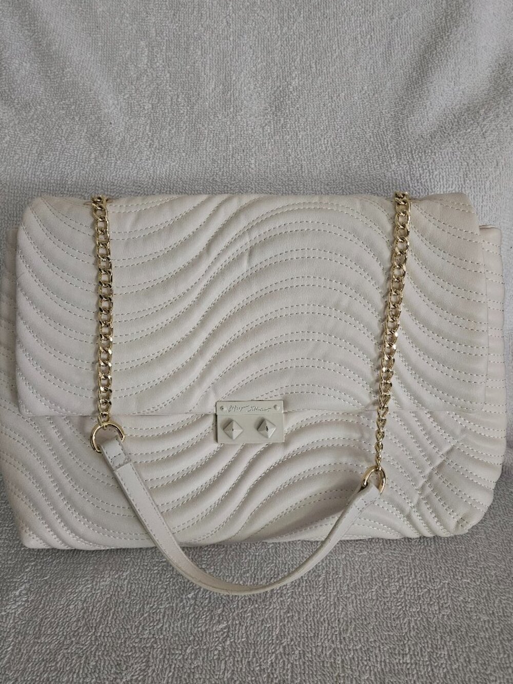 Betsey Johnson Quilted Shoulder Bag.